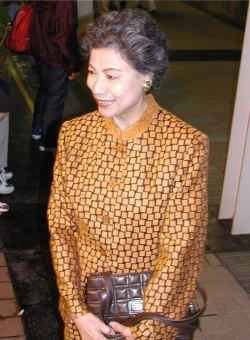 Хелена Ло Хелена Ло