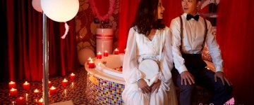 Чжан Синьи (14) и Ван Юэсинь