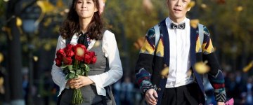 Чжан Синьи (14) и Ван Юэсинь