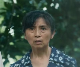 李玲